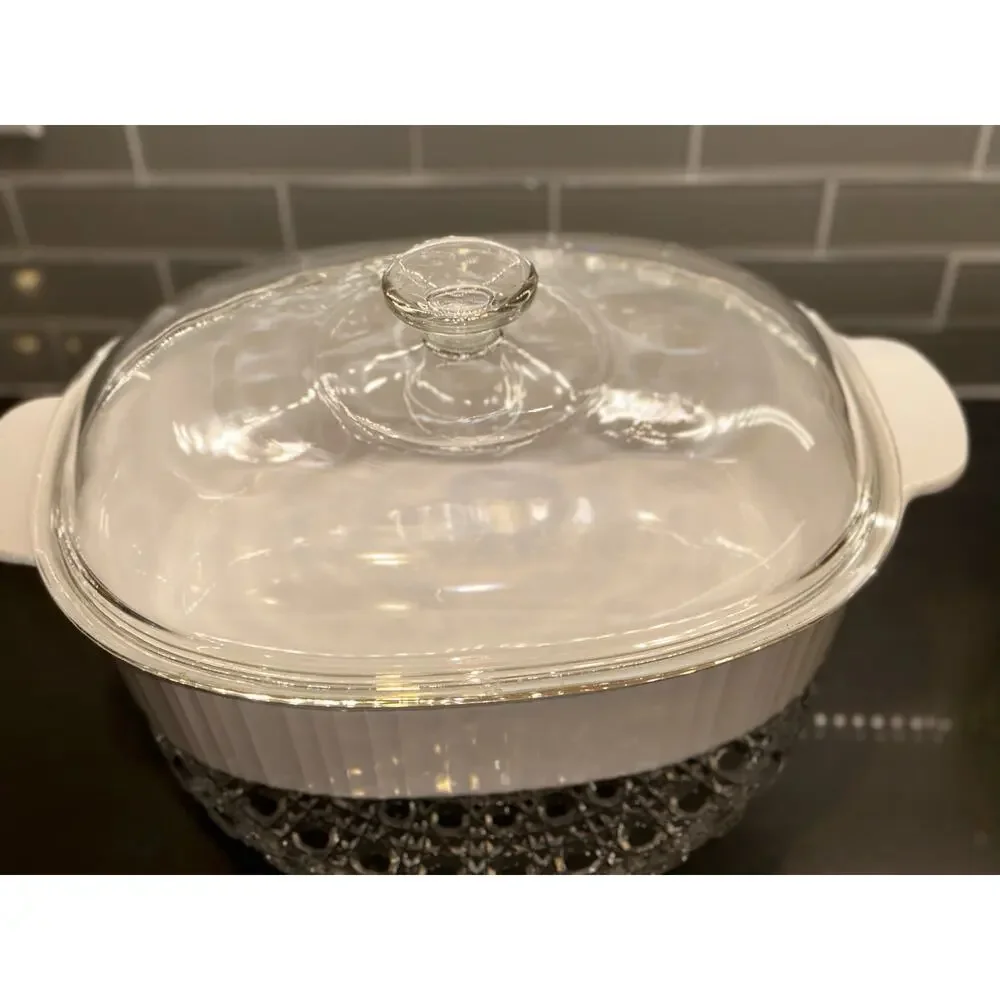 CorningWare “French White” 4 Liter Roaster Casserole F-14-B with Pyrex Lid
